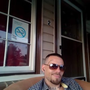 Meet your Posher, Joshua